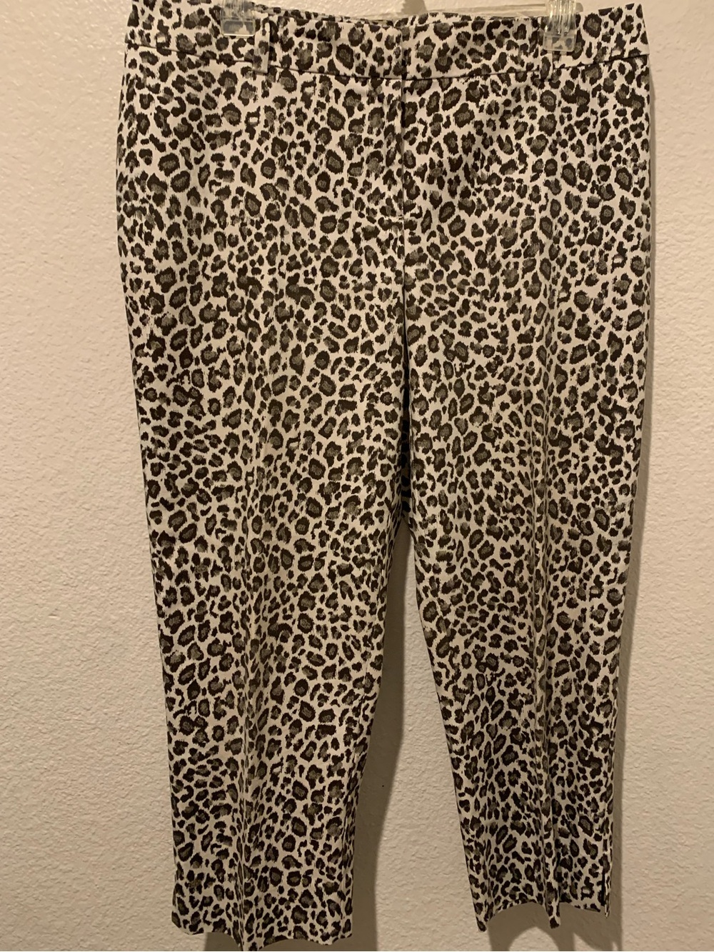 Chico’s Leopard Print Skinny Pants - Neutral Cream & Black